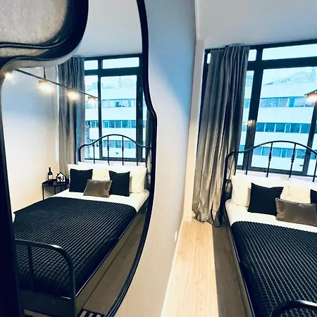 بيت شباب Luxury Location Of Lisbon, Next Attractions *