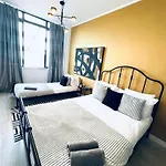 Luxury Location Of Lisbon, Next Attractions Albergue